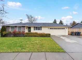 2501 Roberts Rd, Medford, OR 97504