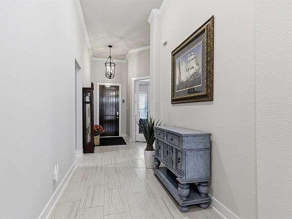 5th image of 209 Bright Bluff Cir