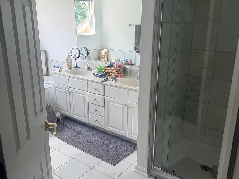 9547 Longwell Dr — Photo 20