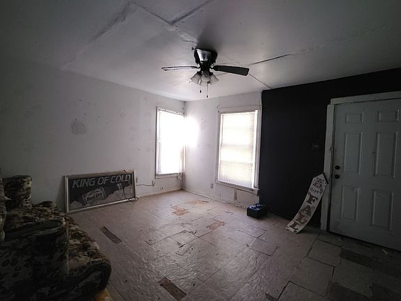 2nd image of 1508 Grafton St