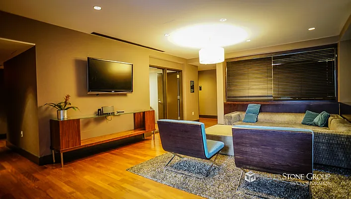 Rented by Silverstone Group USA Corp. | media 36