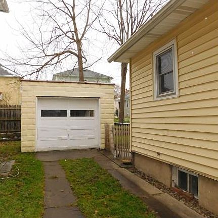 4th image of 119 N McKinley Ave