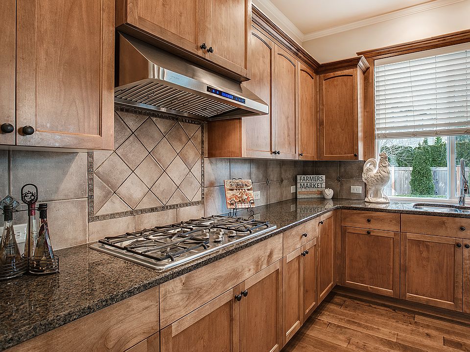 1st image of 27126 SE 18th Pl