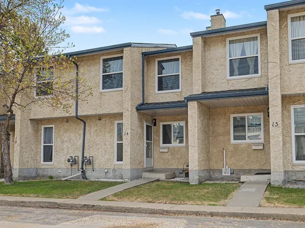 6220 172nd St NW #14, Edmonton, AB T5T 3R4