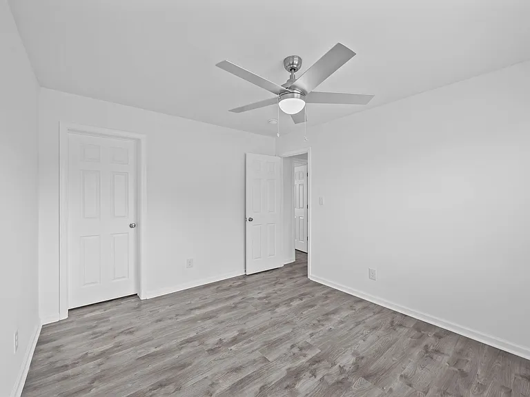 2634 Samuel Ct — Photo 22