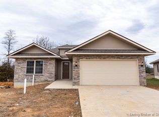 8060 Hudson Ln, Georgetown, IN 47122