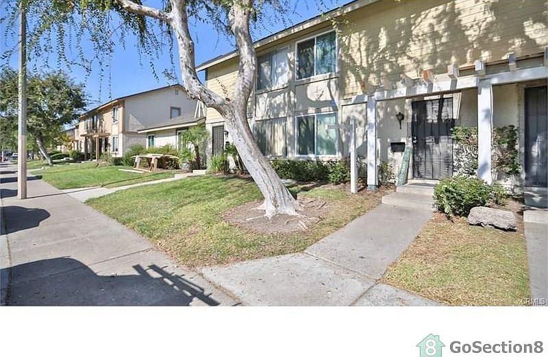 1st image of 221 Carriage Dr APT C
