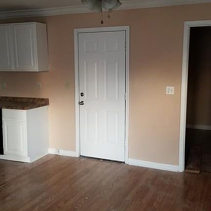 5th image of 1718 Mangrove Ln