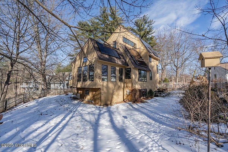 2nd image of 18 Salisbury Road