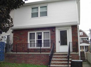 42 1/2 E 48th St, Bayonne, NJ 07002