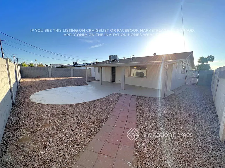 814 N 74th St — Photo 17