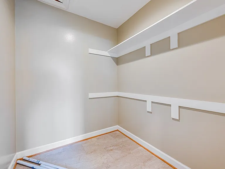 235 College Park Dr — Photo 14