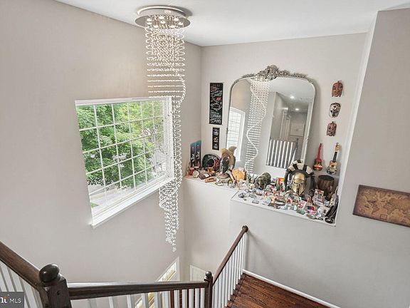 2nd image of 5408 Green Glen Ln