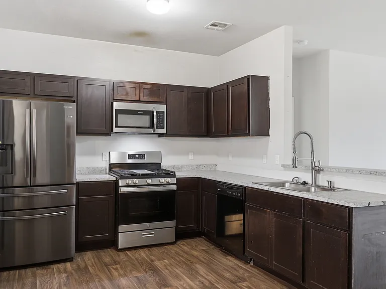 1200 Granite Ln — Photo 11