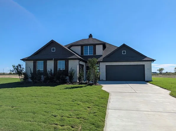 210 Horizon Rd, Valley View, TX 76272