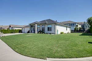 2nd image of 1535 Harrington Ln