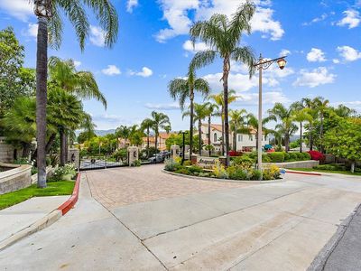 5488 E Suncrest Rd, Anaheim, CA, 92807