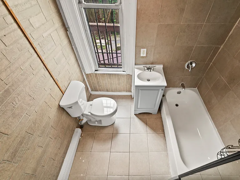 243 Hamilton Ave #1 — Photo 14