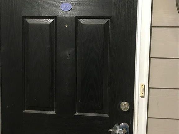 2nd image of 212 Fountainhead Ln Unit 202