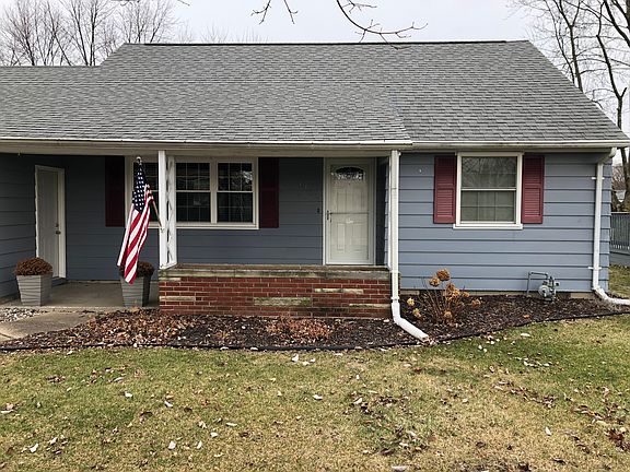 2nd image of 1122 N Sheffield Ave