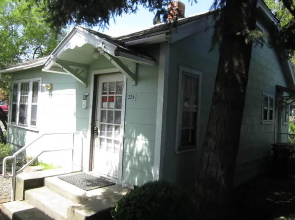 15-4, 225 N Holly St #2, Medford, OR 97501