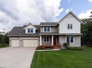 2942 Boone Ave, Saint Louis Park, MN 55426