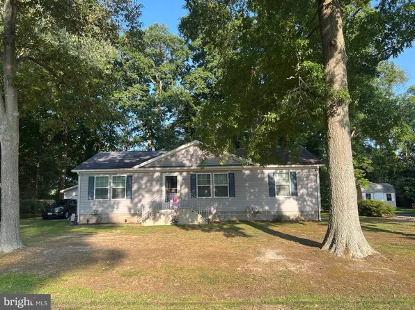 23741 Elmwood Ave E, Lewes, DE 19958