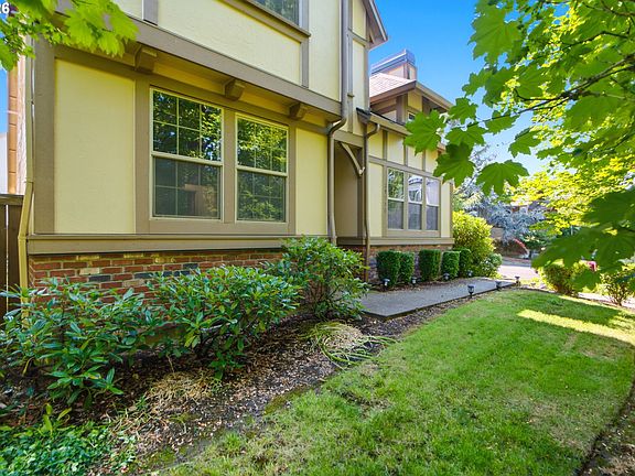 3rd image of 29170 SW Orleans Ave