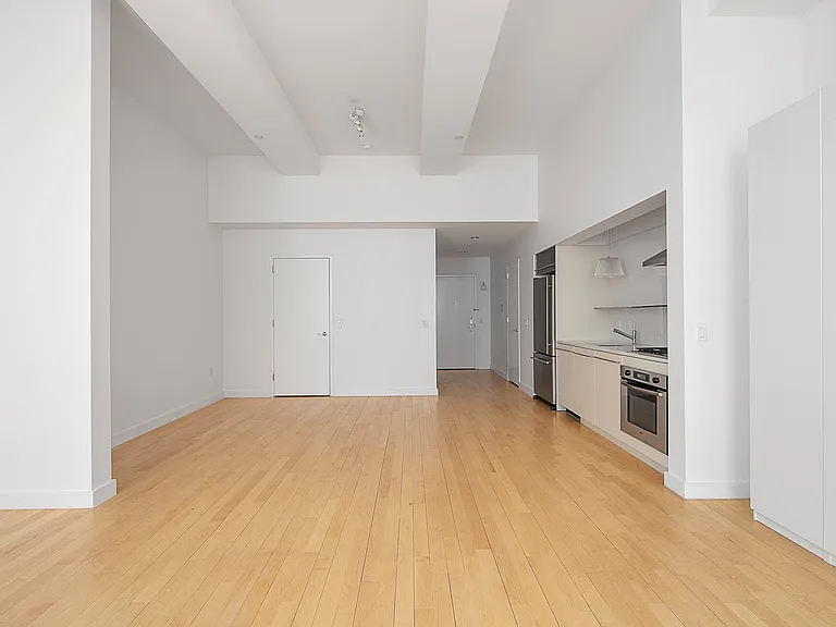 15 Broad St #1222 — Photo 5