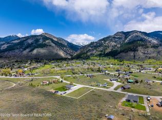7 Ponderosa Dr, Thayne, WY 83127