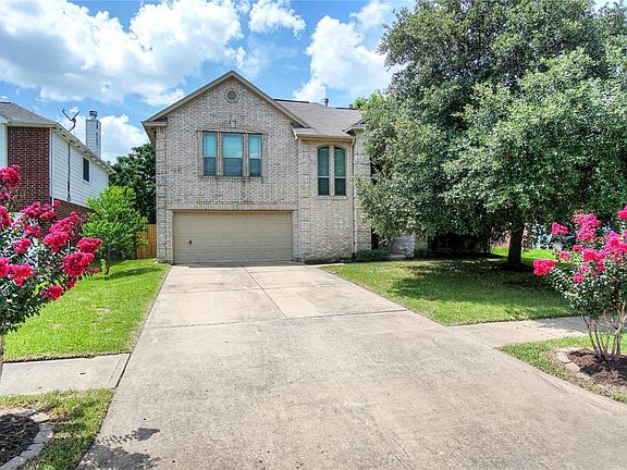 2nd image of 3551 Lakearies Ln