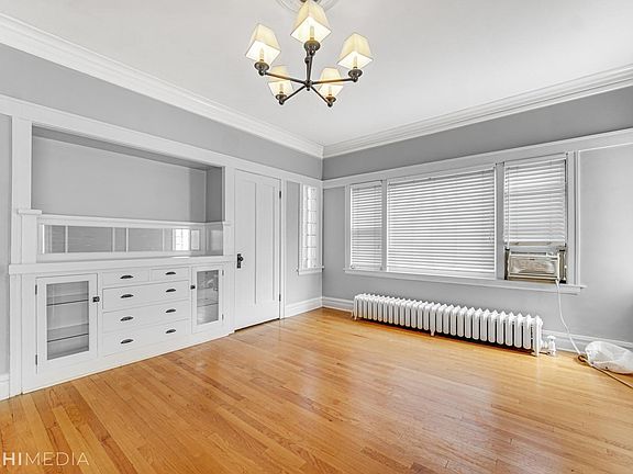 5th image of 618 Marengo Ave APT 1