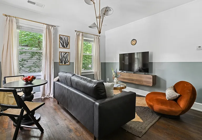 1351 Oxford Rd NE #2 — Photo 4