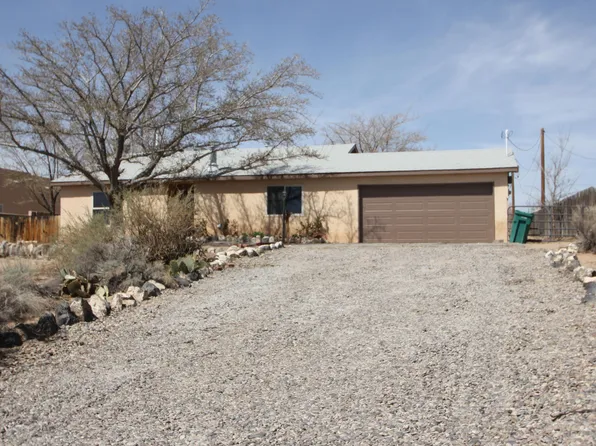 3209 21st Ave SE, Rio Rancho, NM 87124