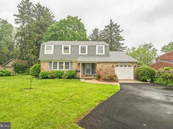 755 Shawmont Ave, Philadelphia, PA 19128