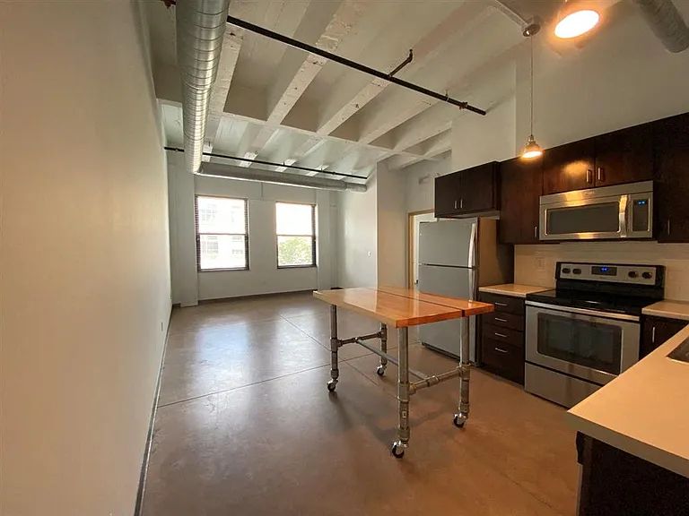 Gurley Lofts — Photo 34