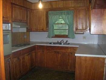 2nd image of 1116 Piney Grove Rd