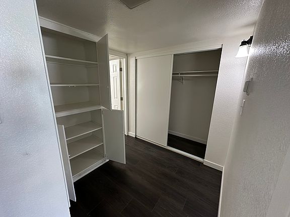 4th image of 2300 W Via Corona APT B