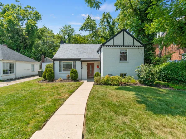 7310 Hopkins Ave, College Park, MD 20740