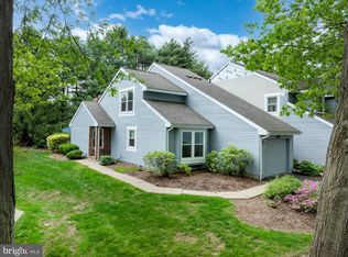 1889 Huntington Ln, State College, PA 16803