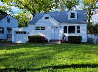 565 Hunter Ave, Scotch Plains, NJ 07076