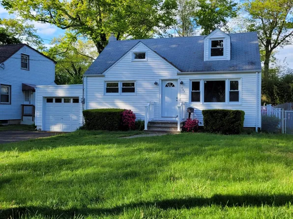 565 Hunter Ave, Scotch Plains, NJ 07076