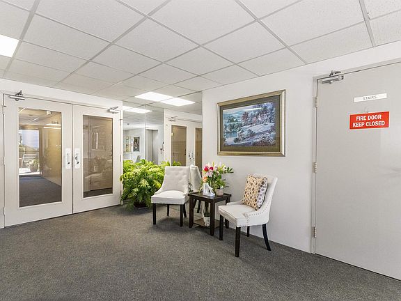 3rd image of 32910 Amicus Pl #102