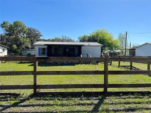 19873 SE 110th Ave, Inglis, FL 34449