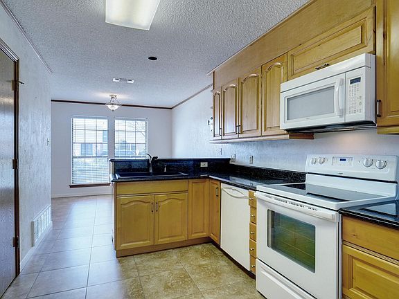 3rd image of 5207 Ledgestone Dr #5207