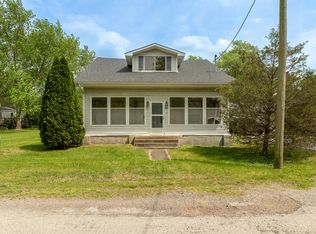202 S Ervin St, Pittsburg, IL 62974
