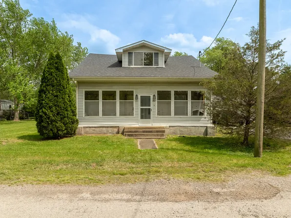 (undisclosed Address), Pittsburg, IL 62974