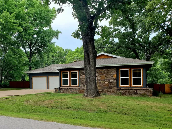 3 Lulworth Ln, Bella Vista, AR 72715