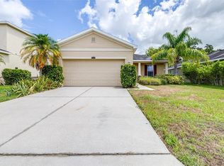 2753 Walden Woods Dr, Plant City, FL 33566