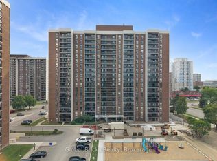 17 Knightsbridge Rd #1103, Brampton, ON L6T 3X9